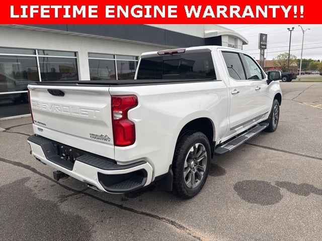 2022 Chevrolet Silverado 1500 4WD Crew Cab Short Bed High Country