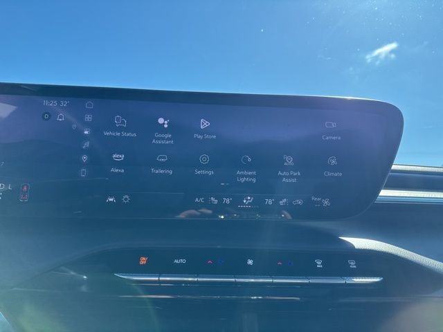 2025 Buick Enclave Avenir