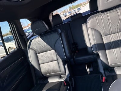 2025 Buick Enclave Avenir