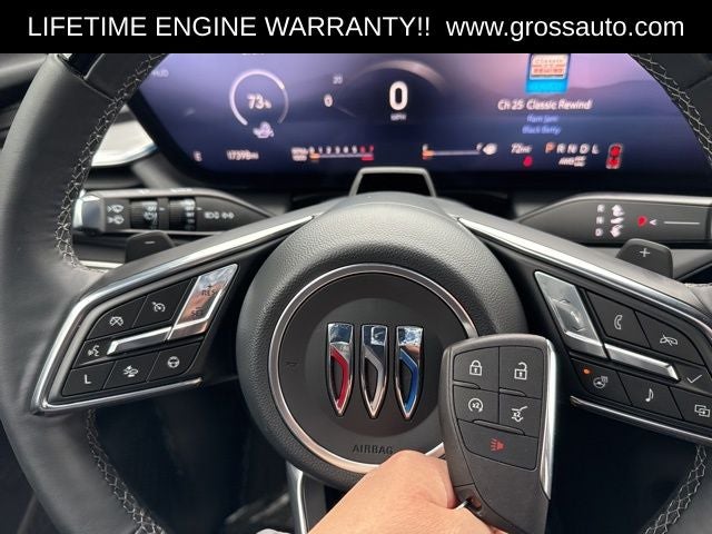 2025 Buick Enclave Avenir