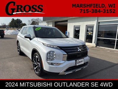 2024 Mitsubishi Outlander SE