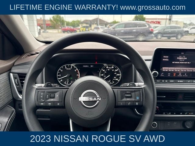 2023 Nissan Rogue SV