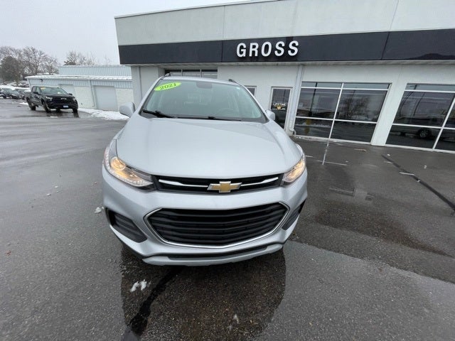 Used 2021 Chevrolet Trax LT with VIN KL7CJPSB4MB323881 for sale in Neillsville, WI